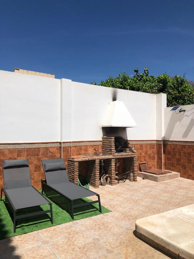 Apartamento Con Piscina En Ciudad Jardin Малага Экстерьер фото
