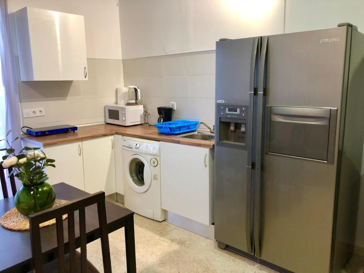 Apartamento Con Piscina En Ciudad Jardin Малага Экстерьер фото